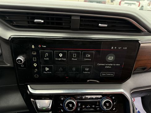 Used 2025 GMC Sierra 2500 Denali Ultimate image 20