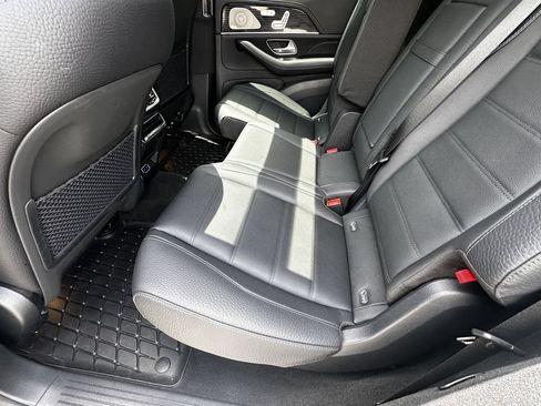 Certified 2025 Mercedes-Benz GLS 580 4MATIC image 24