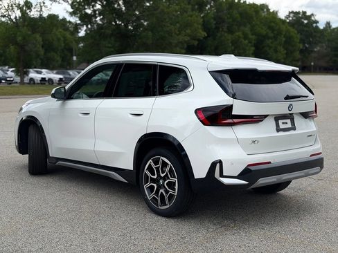 New 2026 BMW X1 xDrive28i w/ Technology Package AWD/4WD image 4