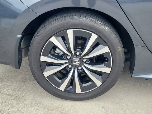 Used 2024 Honda Civic EX image 8