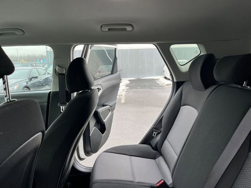 Used 2025 Kia Soul LX w/ LX Technology Package image 37