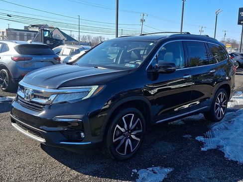 Used 2020 Honda Pilot Touring image 3