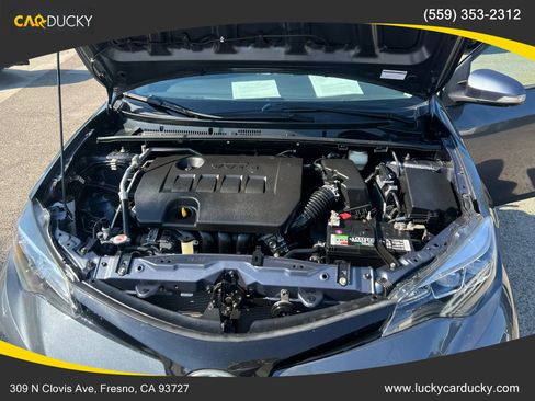 Used 2017 Toyota Corolla SE image 24