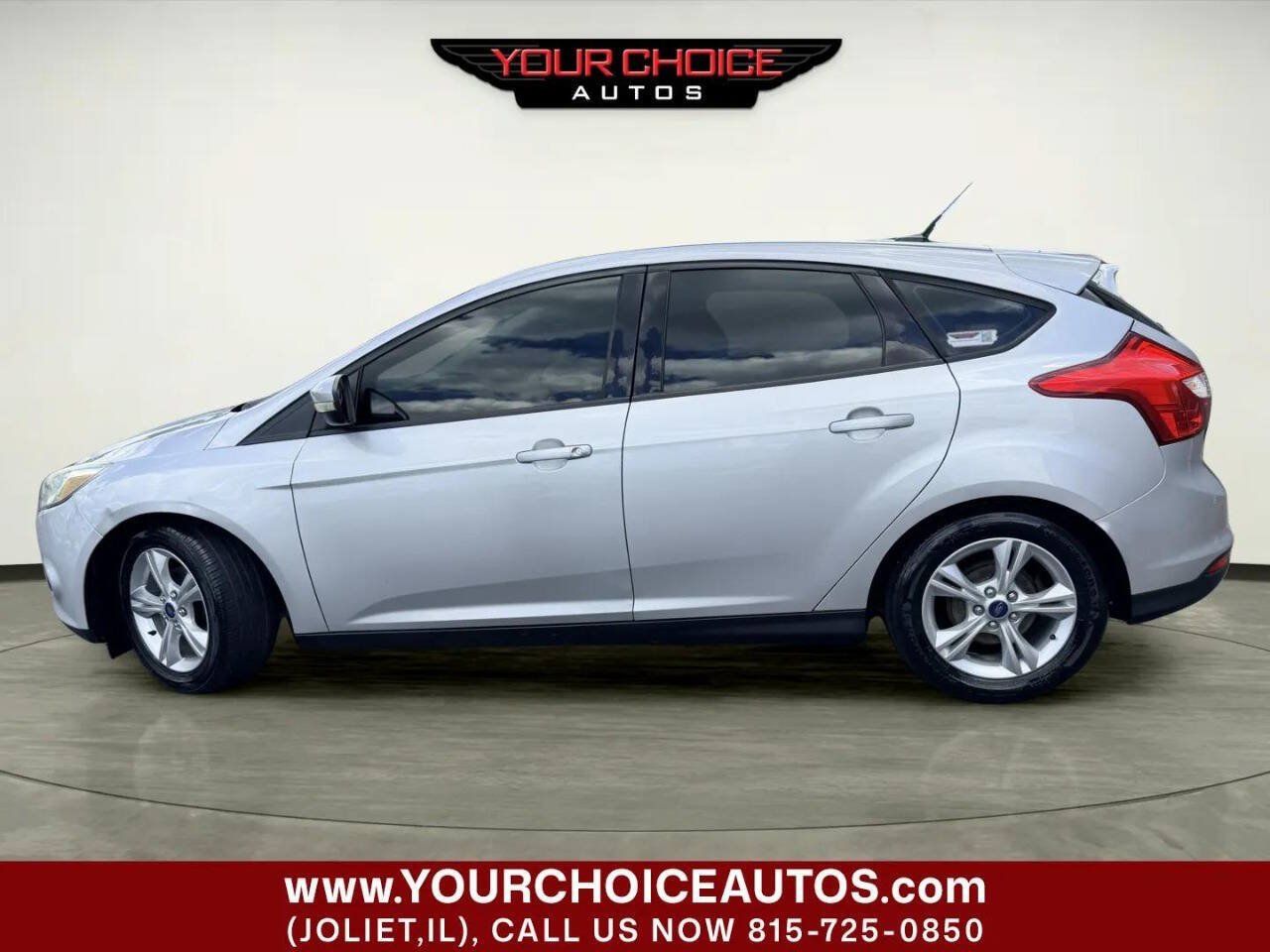 Used 2014 Ford Focus SE FWD image 2