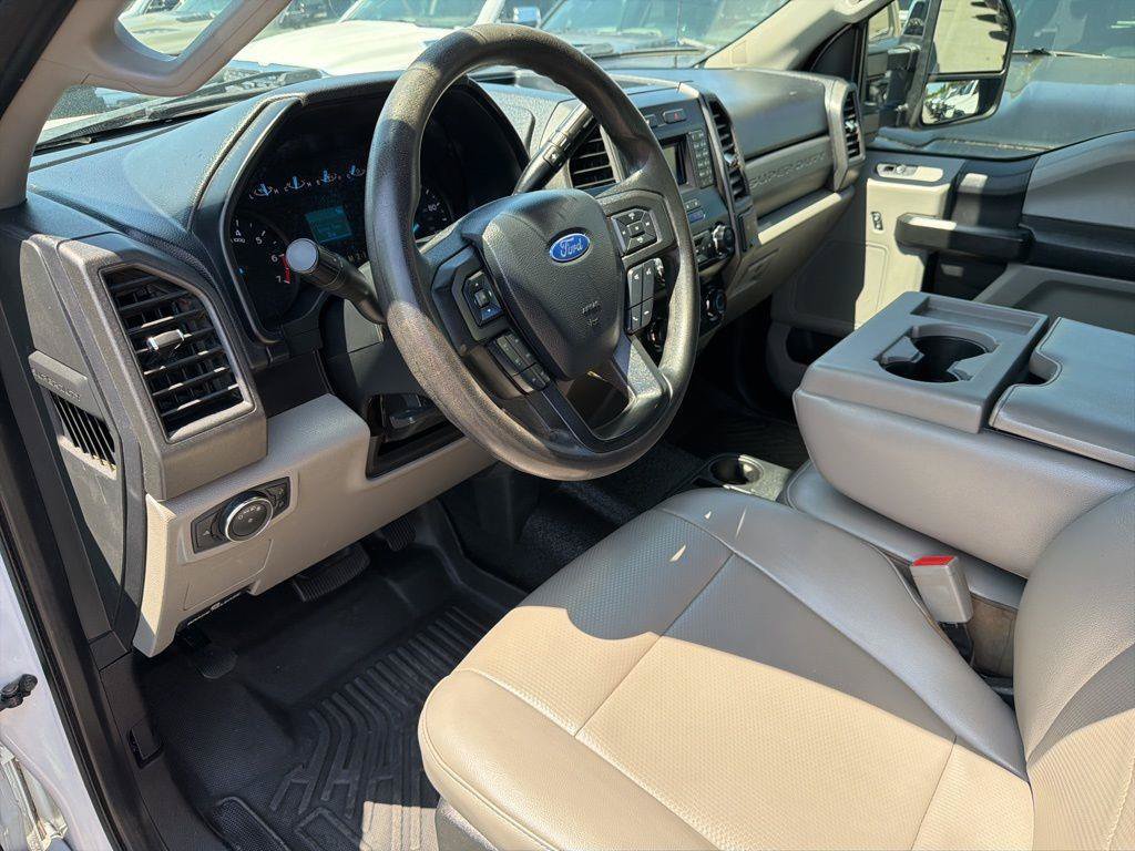 Used 2019 Ford F250 XL w/ Power Equipment Group AWD/4WD image 33