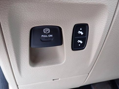 Used 2019 RAM 1500 Big Horn AWD/4WD image 15