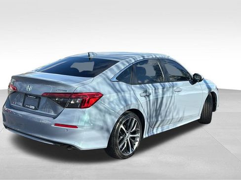 Used 2024 Honda Civic Touring image 7
