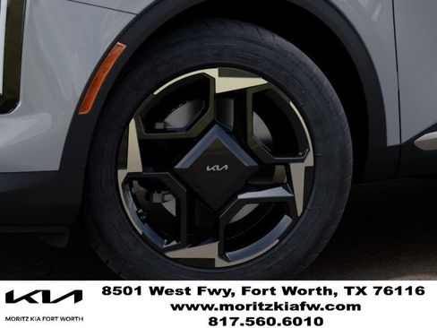 New 2026 Kia Sportage EX FWD image 8
