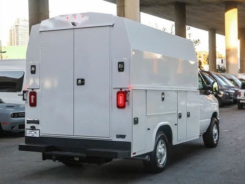 New 2026 Ford E-350 and Econoline 350 Super Duty w/ Power Equipment Group RWD image 6