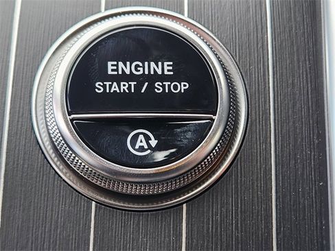 New 2026 Mercedes-Benz GLC 300 4MATIC image 18