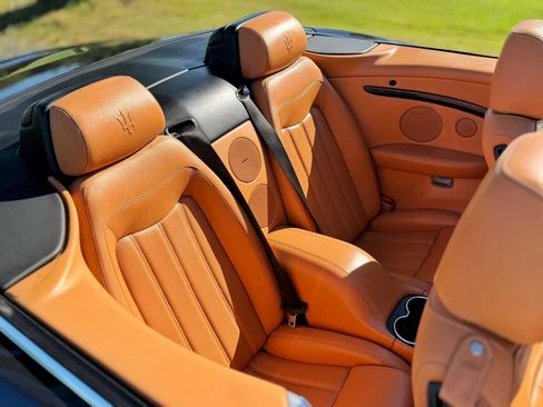 Used 2010 Maserati GranTurismo Convertible RWD image 65