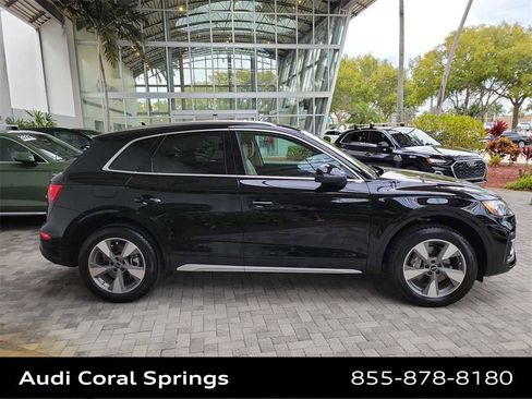 Certified 2023 Audi Q5 2.0T Premium w/ Convenience Package image 9