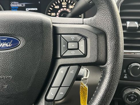 Used 2016 Ford F150 XLT w/ Equipment Group 302A Luxury image 29