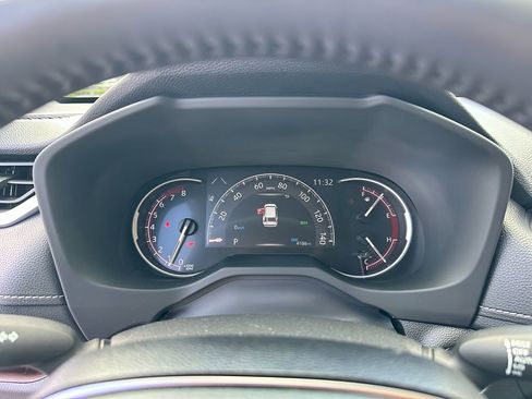 Used 2019 Toyota RAV4 Limited w/ Cold Weather Package image 16