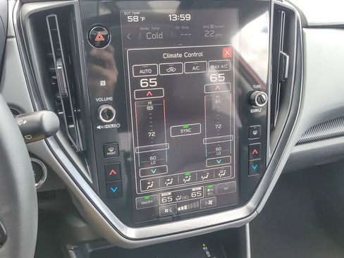 Certified 2025 Subaru Crosstrek 2.5i Limited w/ Crosstrek Mirror Package image 13