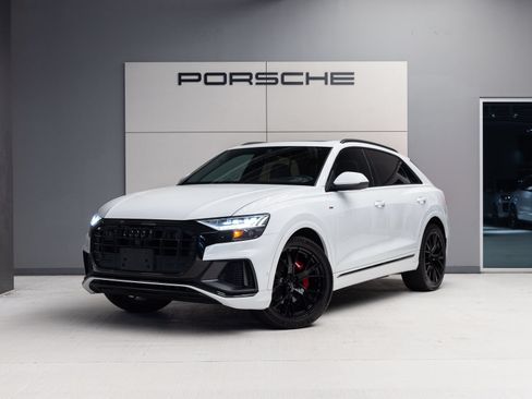 Used 2021 Audi Q8 Prestige AWD/4WD image 1