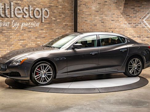 Used 2017 Maserati Quattroporte S GranLusso Q4 image 3