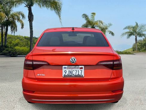 Used 2019 Volkswagen Jetta S FWD image 5