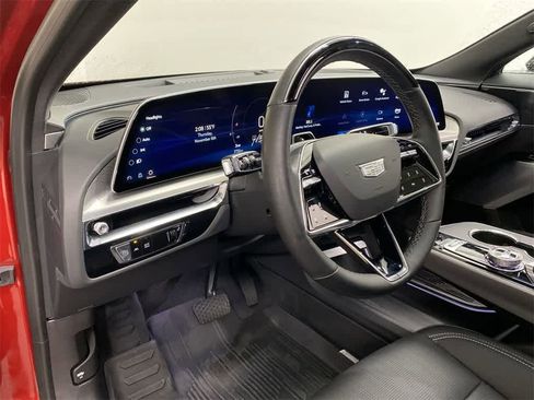 Certified 2025 Cadillac Lyriq Luxury w/ LPO, Floor Liner Package image 2