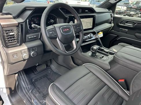 New 2026 GMC Sierra 1500 AT4X image 10