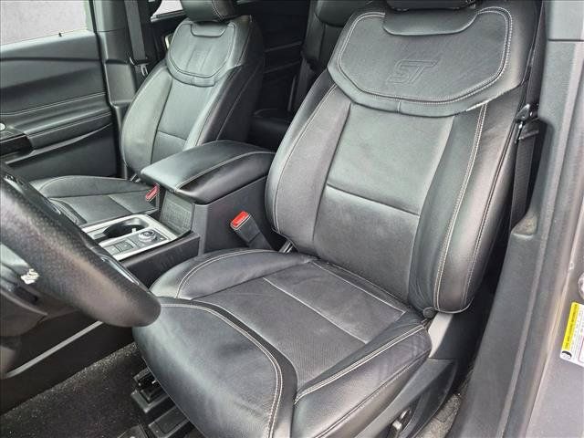 Used 2023 Ford Explorer ST w/ Equipment Group 401A AWD/4WD image 12