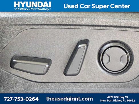 Used 2023 Hyundai Santa Cruz Night AWD/4WD image 21