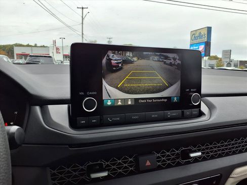 Used 2024 Honda Accord EX image 11