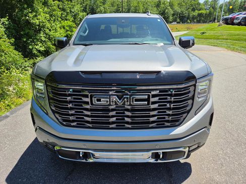Used 2025 GMC Sierra 1500 Denali Ultimate AWD/4WD image 2