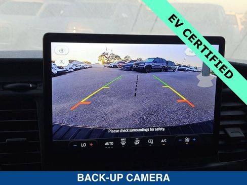 Used 2022 Ford E-Transit Low Roof image 30