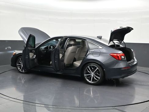 Used 2024 Honda Civic Touring image 33