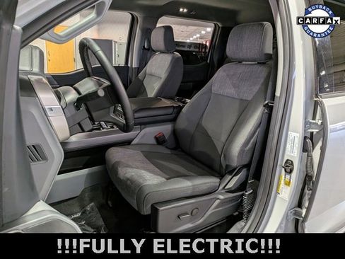 Used 2023 Ford F150 Lightning XLT image 17