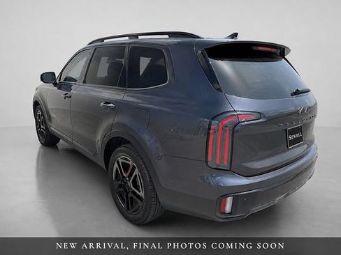 Used 2025 Kia Telluride SX Prestige X-Line AWD/4WD image 4