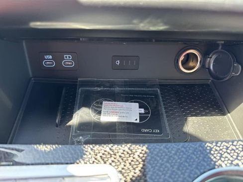 New 2025 Genesis GV80 3.5T e-SC AWD/4WD image 32