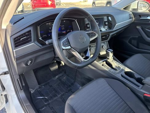 Certified 2024 Volkswagen Jetta S image 40