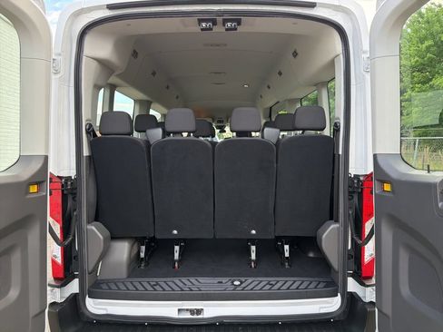 Used 2022 Ford Transit 350 XLT RWD image 16