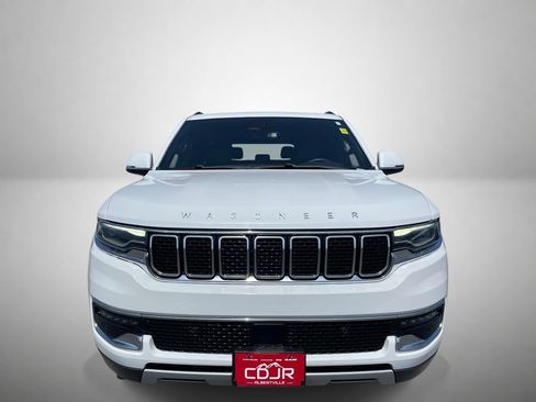 Used 2022 Jeep Wagoneer Series II AWD/4WD image 8