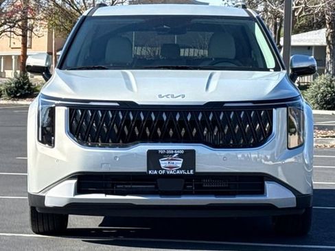 New 2026 Kia Carnival EX FWD image 9