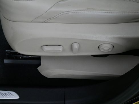 Used 2020 Buick Envision Essence image 20