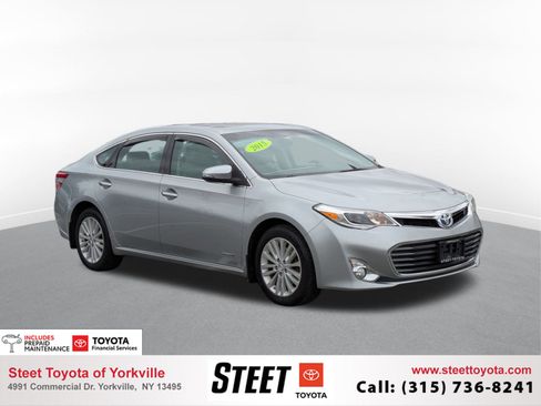 Used 2015 Toyota Avalon XLE Touring image 1