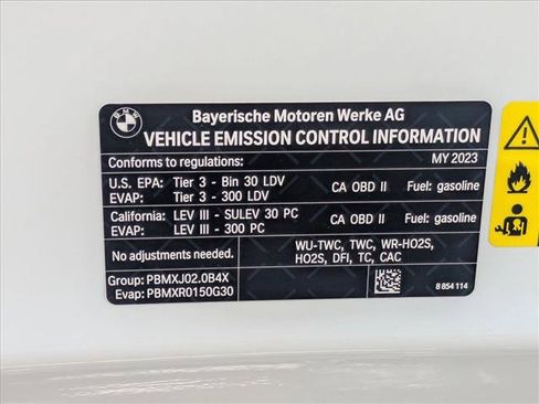 Used 2023 BMW 330i Sedan w/ Premium Package RWD image 25