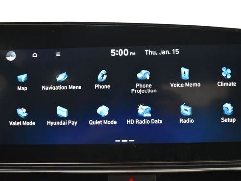 Used 2025 Hyundai Elantra Limited image 31