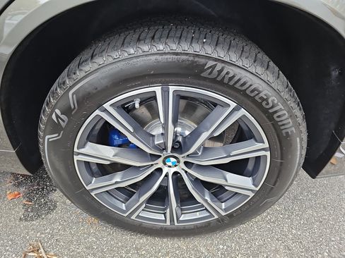 Used 2026 BMW X5 xDrive40i w/ Executive Package image 36