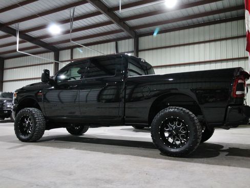 Used 2024 RAM 3500 Laramie w/ Night Edition AWD/4WD image 7