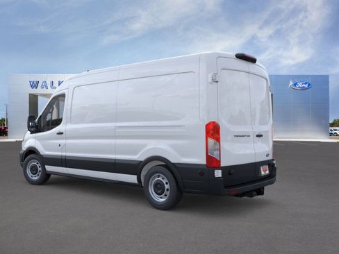 New 2026 Ford Transit 250 148 Medium Roof RWD image 4