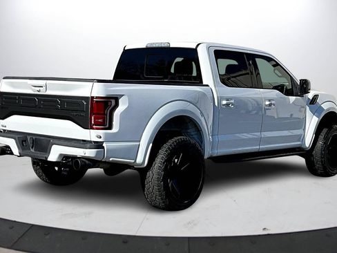Used 2018 Ford F150 Raptor w/ Equipment Group 802A Luxury AWD/4WD image 9