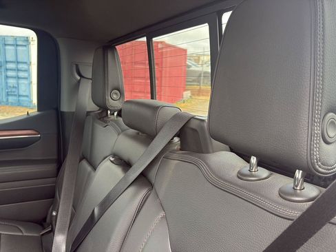 Used 2022 GMC Sierra 1500 Denali AWD/4WD image 22