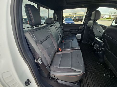 Used 2025 Ford F150 Raptor AWD/4WD image 32