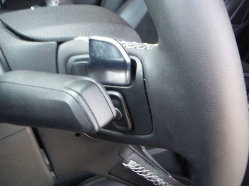 Certified 2023 Jeep Grand Cherokee Altitude AWD/4WD image 17