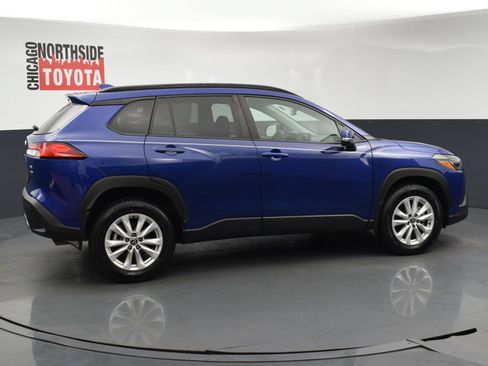 Used 2024 Toyota Corolla Cross LE w/ Moonroof Package AWD/4WD image 5