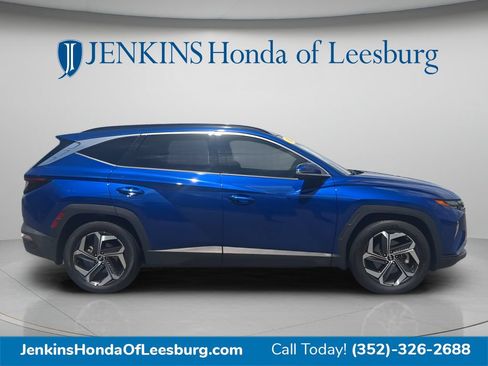 Used 2023 Hyundai Tucson Limited FWD image 3